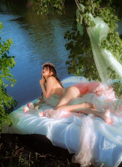 两大一小三俘虏-高清首播日韩在线观看