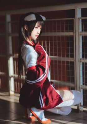 女搜查官秘密潜入监狱失败_手机看片高清在线观看