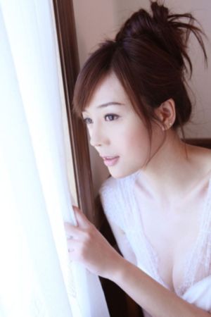 篠田优爆乳女教师在线_视频30分钟手机免费观看完整