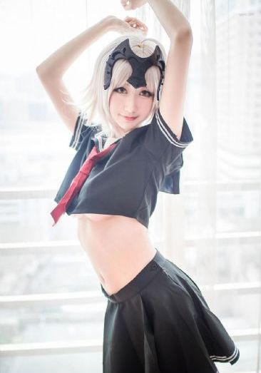 女博士穿越短剧免费视频_国语字幕高清免费观看在线