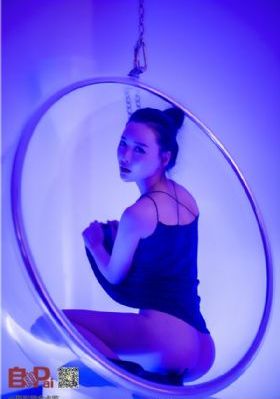 美女扒开尿口露出奶头动态视频_西瓜影音手机免费观看完整