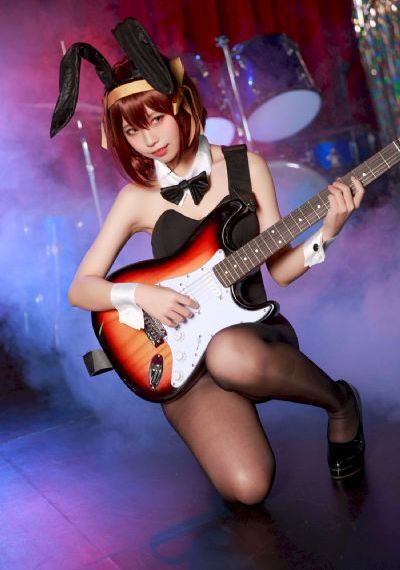 美乳眼镜学生妹_中文字幕版高清迅雷在线观看