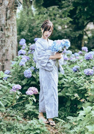 www五月婷婷com_欧美电影成长在线视频免费观看