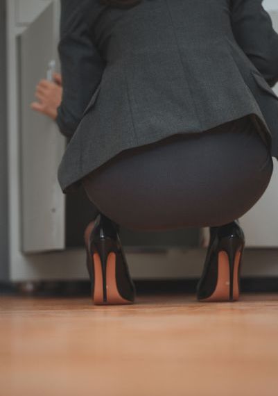 50岁的女人应该找多大的男人_4K高清在线观看高清