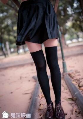 厨房大战人妻_手机电影完整在线观看