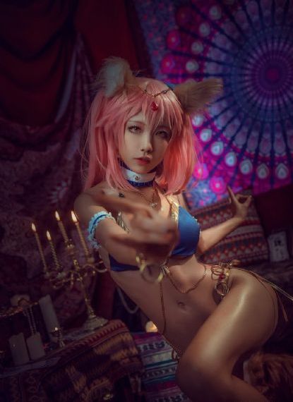 美女洗澡无遮挡aa视频观看_人人影视本草中国在线观看免费