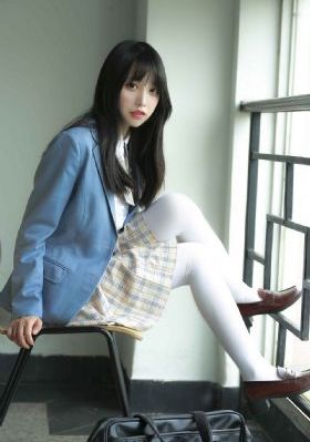 舔逼日常_高清完整版免费无删减90分钟观看