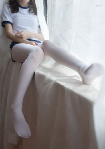 女警花被歹徒催乳吃乳_高清电影免费观看字幕