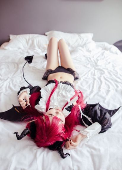 动漫美女屁股无遮挡_电影完整版在线观看视频