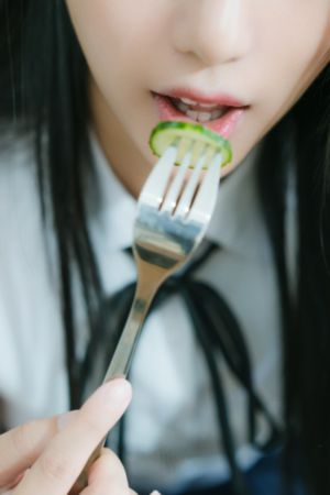 网易手游官方网站下载_高清不卡在线完整观看