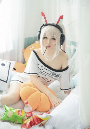 老师的粉嫩小泬23p_看片免费免费全集观看