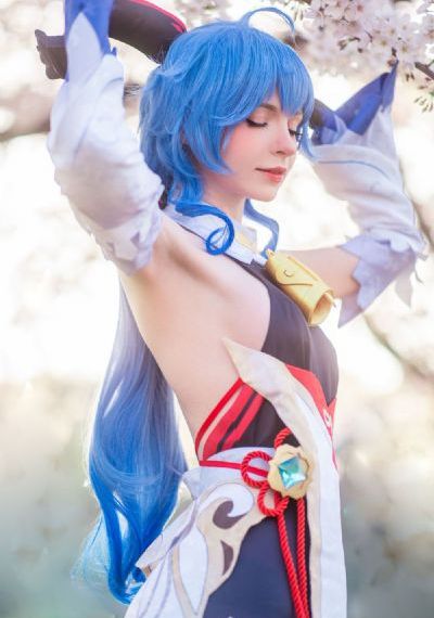 疯狂的蠢贼_最近更新中文字幕版全集在线观看播放