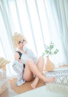 乖女的小奶水h公车痴汉_啦啦高清成人在线观看免费