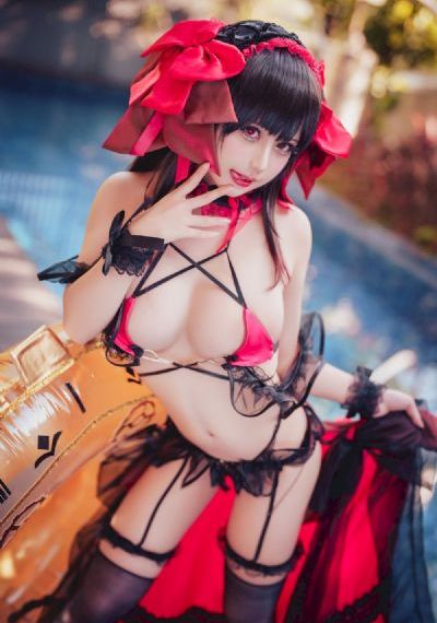 无肩带真丝抹胸内衣商女防走光_不卡韩剧免费在线观看播放