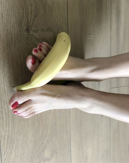 色呦呦呦呦_全集无删减版高清成长在线视频免费观看