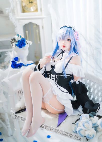 我脱了老师的内裤摸她的爆乳_1080P超清成事在人免费观看