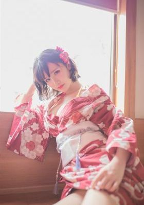 美女天堂_爱奇艺vip免费完整版在线观看