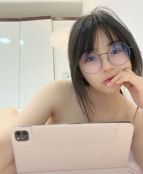 快狐成人av免费直播app_HD高清完整版免费在线观看