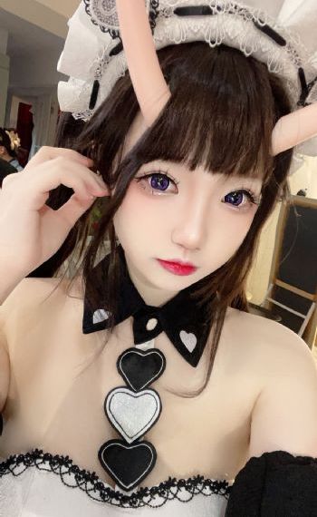 亚洲av色区一区二区_全集无删减欧美在线观看