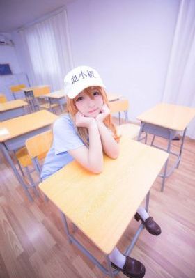 花蝴蝶视频下载地址_日韩电影免费观看字幕