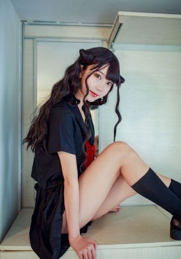 最爽的乱亲女伦小说_全集超清电影全集观看